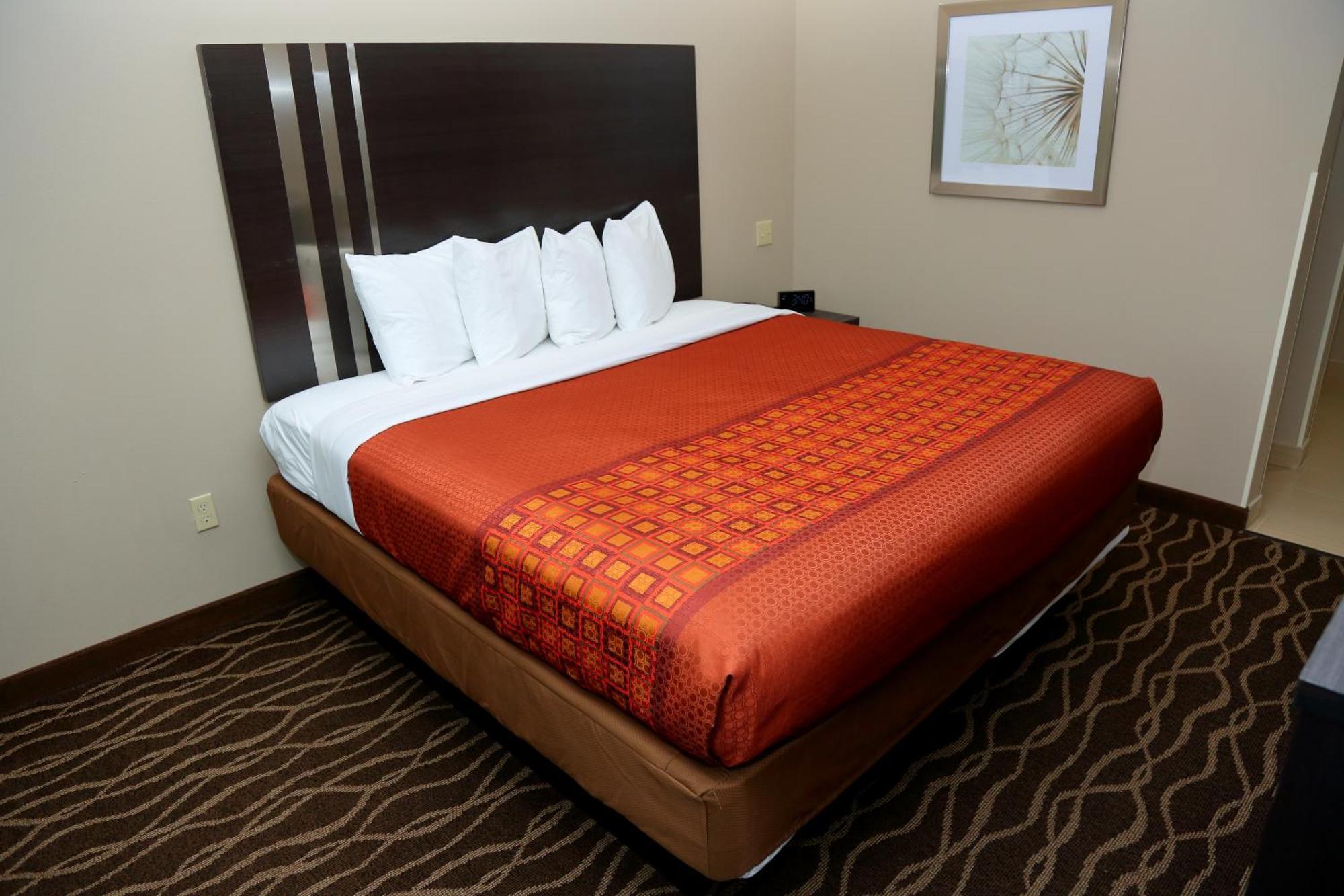Americas Best Value Inn & Suites-Prairieville Екстер'єр фото