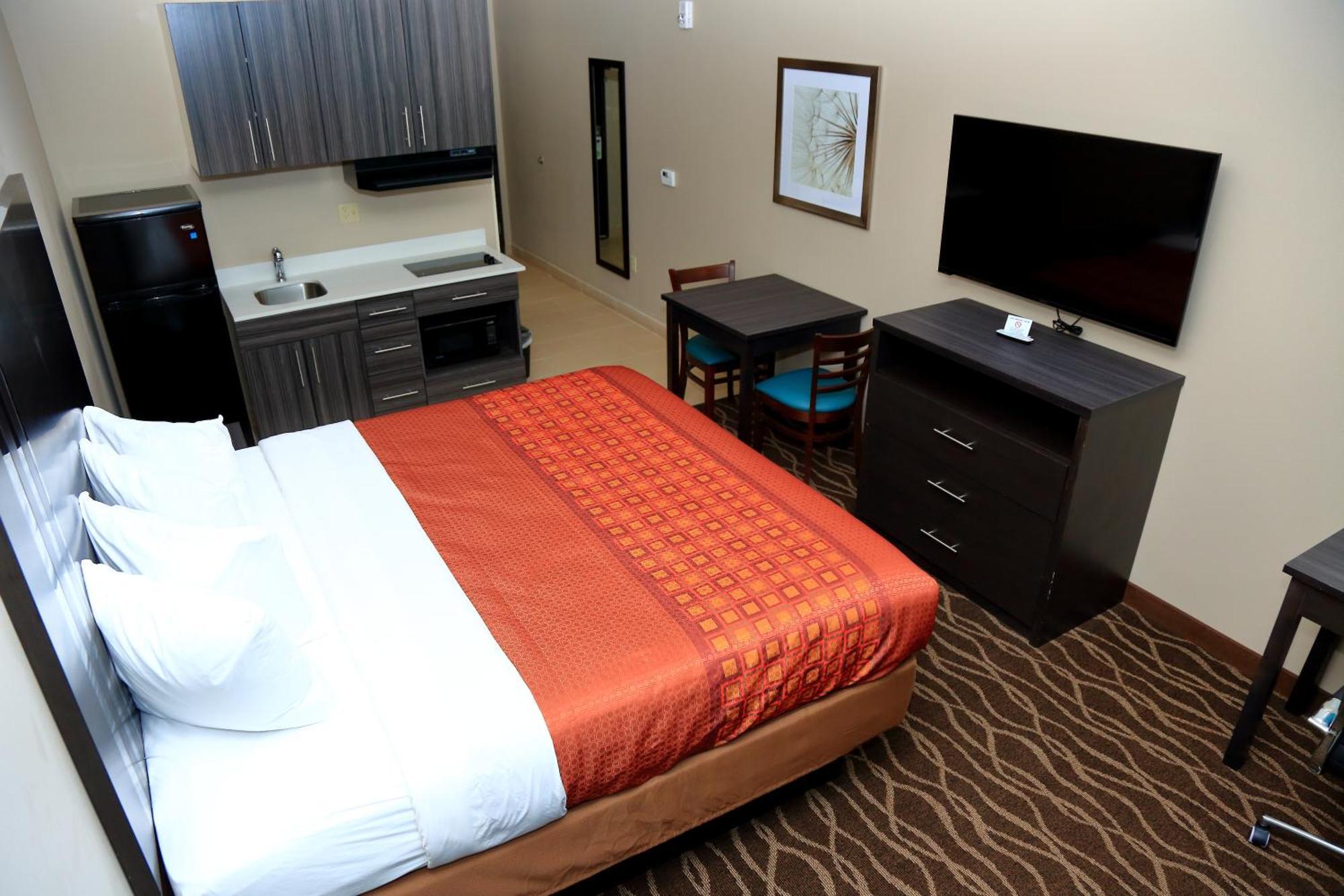 Americas Best Value Inn & Suites-Prairieville Екстер'єр фото