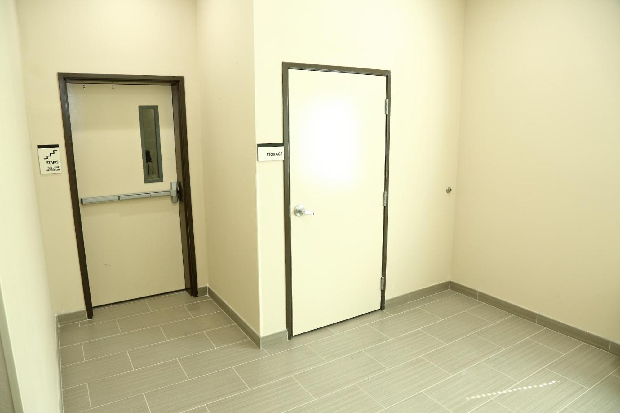 Americas Best Value Inn & Suites-Prairieville Екстер'єр фото
